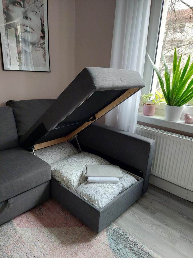 Helles Modern Eingerichtetes Apartment Halle  Exterior photo
